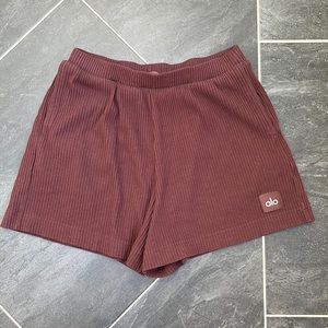 Alo shorts